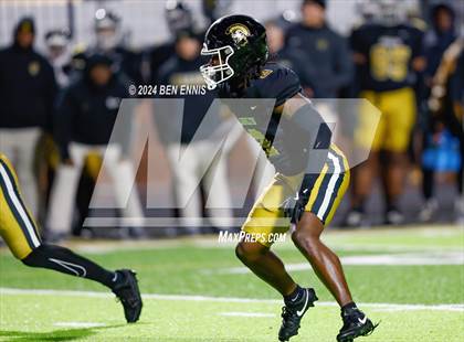 Thumbnail 2 in Hillgrove vs. Carrollton (GHSA 6A Quarterfinals) photogallery.