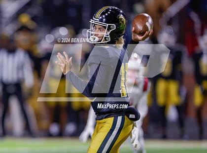 Thumbnail 1 in Hillgrove vs. Carrollton (GHSA 6A Quarterfinals) photogallery.