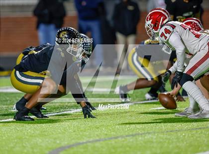 Thumbnail 1 in Hillgrove vs. Carrollton (GHSA 6A Quarterfinals) photogallery.