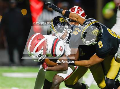 Thumbnail 2 in Hillgrove vs. Carrollton (GHSA 6A Quarterfinals) photogallery.