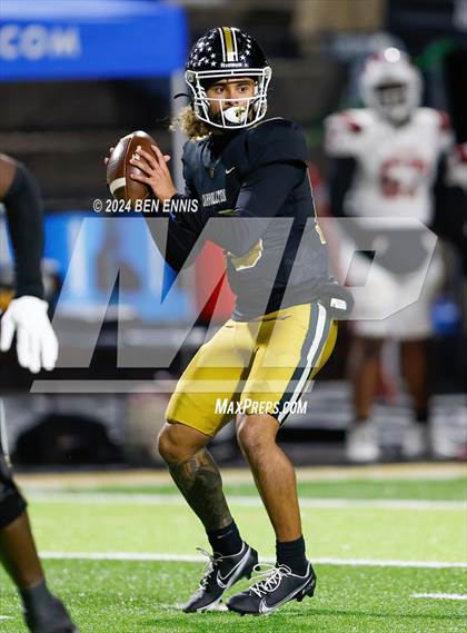 Thumbnail 1 in Hillgrove vs. Carrollton (GHSA 6A Quarterfinals) photogallery.