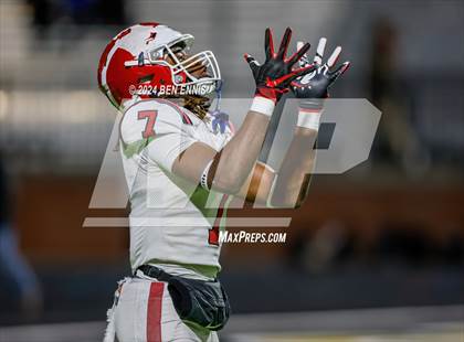 Thumbnail 2 in Hillgrove vs. Carrollton (GHSA 6A Quarterfinals) photogallery.