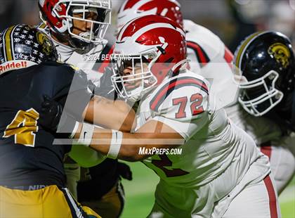Thumbnail 2 in Hillgrove vs. Carrollton (GHSA 6A Quarterfinals) photogallery.