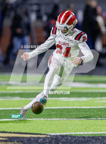 Thumbnail 3 in Hillgrove vs. Carrollton (GHSA 6A Quarterfinals) photogallery.