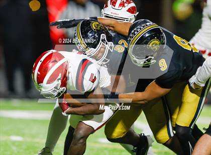 Thumbnail 1 in Hillgrove vs. Carrollton (GHSA 6A Quarterfinals) photogallery.