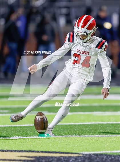 Thumbnail 3 in Hillgrove vs. Carrollton (GHSA 6A Quarterfinals) photogallery.