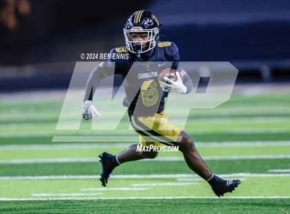 Thumbnail 3 in Hillgrove vs. Carrollton (GHSA 6A Quarterfinals) photogallery.