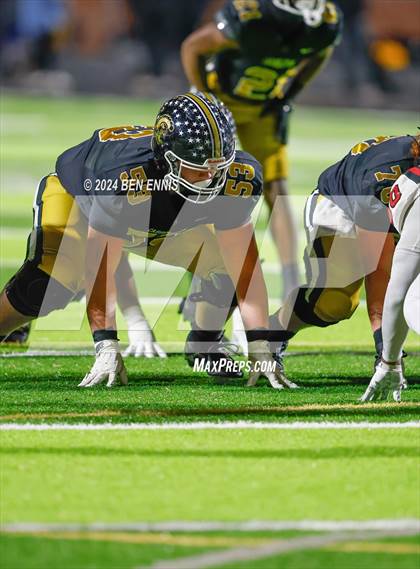 Thumbnail 3 in Hillgrove vs. Carrollton (GHSA 6A Quarterfinals) photogallery.