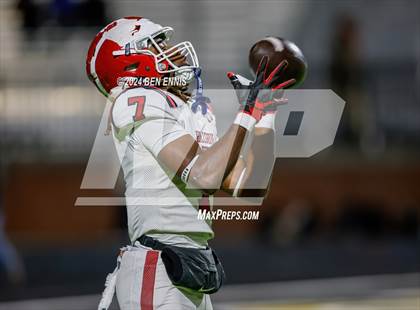 Thumbnail 3 in Hillgrove vs. Carrollton (GHSA 6A Quarterfinals) photogallery.