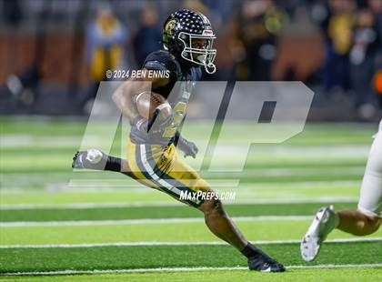 Thumbnail 1 in Hillgrove vs. Carrollton (GHSA 6A Quarterfinals) photogallery.