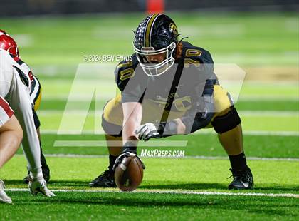 Thumbnail 1 in Hillgrove vs. Carrollton (GHSA 6A Quarterfinals) photogallery.