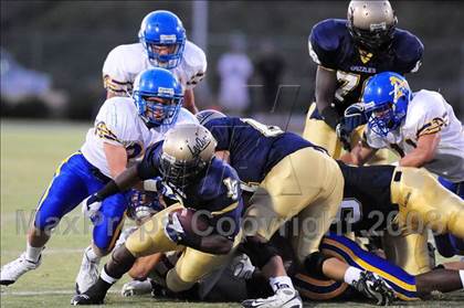 Thumbnail 3 in Bishop Amat @ Los Osos photogallery.