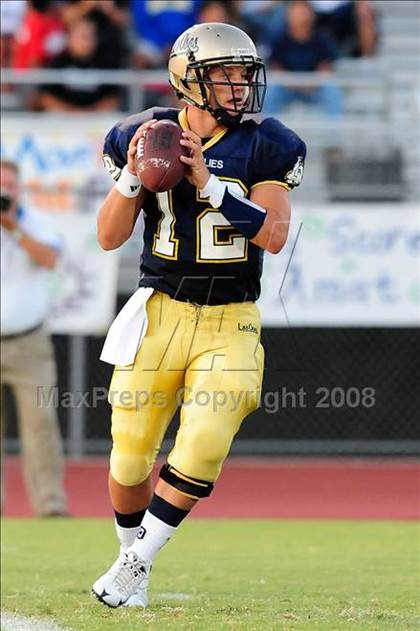 Thumbnail 3 in Bishop Amat @ Los Osos photogallery.
