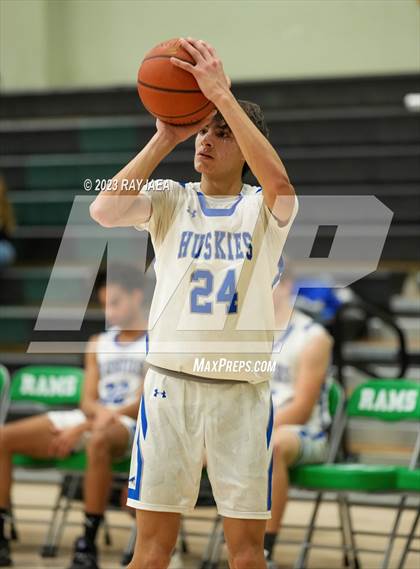 Thumbnail 1 in Fortuna vs. Vacaville (Steve Cauchi Ram Jam Tournament) photogallery.