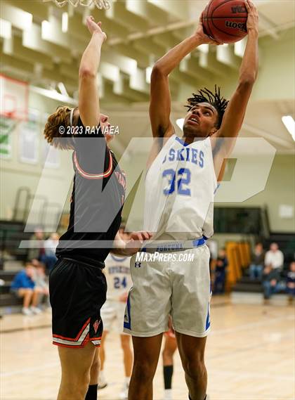 Thumbnail 3 in Fortuna vs. Vacaville (Steve Cauchi Ram Jam Tournament) photogallery.