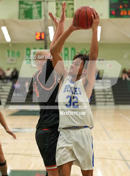 Thumbnail 3 in Fortuna vs. Vacaville (Steve Cauchi Ram Jam Tournament) photogallery.