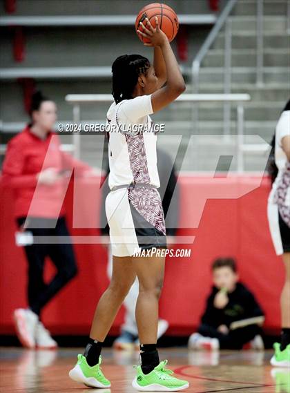 Thumbnail 2 in Lake Dallas vs Mansfield Timberview (UIL 5A Bi-Basketball District) photogallery.