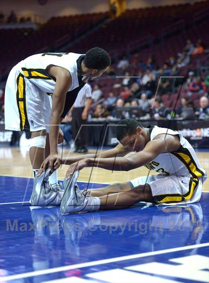 Thumbnail 2 in Bishop O'Dowd vs. Bishop Gorman (Tarkanian Classic) photogallery.