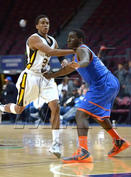 Thumbnail 1 in Bishop O'Dowd vs. Bishop Gorman (Tarkanian Classic) photogallery.