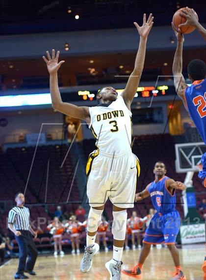 Thumbnail 1 in Bishop O'Dowd vs. Bishop Gorman (Tarkanian Classic) photogallery.