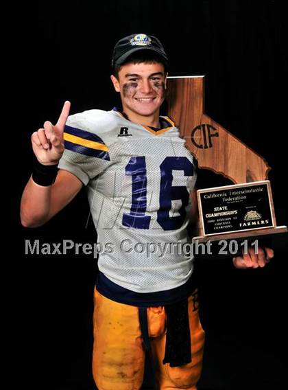 Thumbnail 3 in Escalon (CIF State D3 Trophy Photos) photogallery.