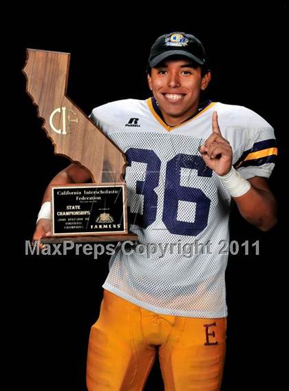Thumbnail 3 in Escalon (CIF State D3 Trophy Photos) photogallery.