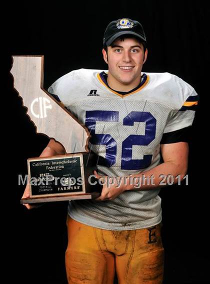 Thumbnail 2 in Escalon (CIF State D3 Trophy Photos) photogallery.