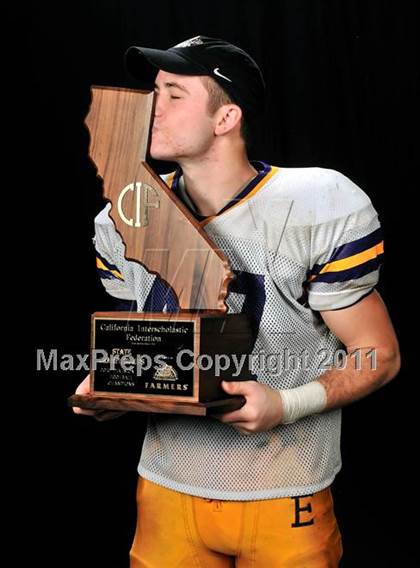 Thumbnail 2 in Escalon (CIF State D3 Trophy Photos) photogallery.