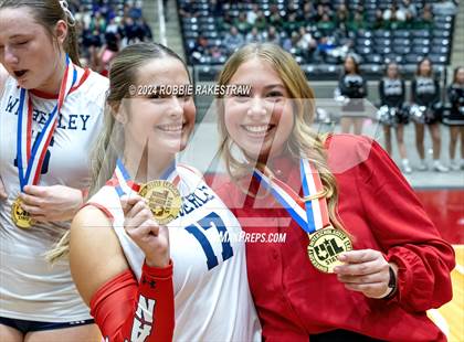 Thumbnail 2 in Wimberley vs. Randall (UIL 4A Volleyball Division II Final Medal Ceremony) photogallery.
