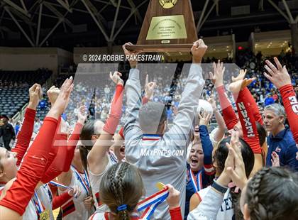 Thumbnail 2 in Wimberley vs. Randall (UIL 4A Volleyball Division II Final Medal Ceremony) photogallery.