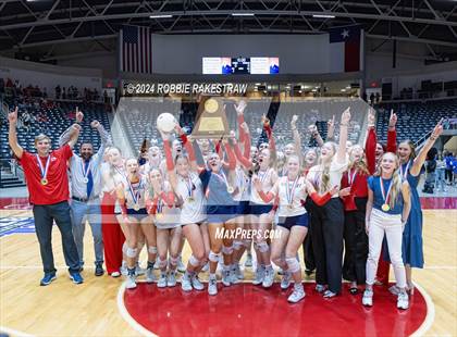 Thumbnail 1 in Wimberley vs. Randall (UIL 4A Volleyball Division II Final Medal Ceremony) photogallery.