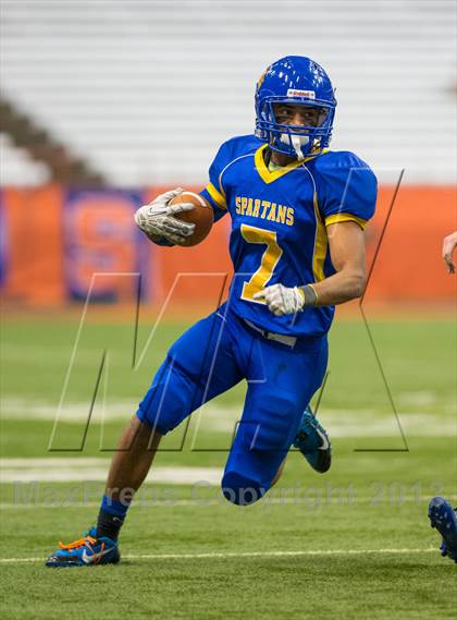 Thumbnail 2 in Williamsville North vs. Queensbury (NYSPHSAA Class A Final) photogallery.