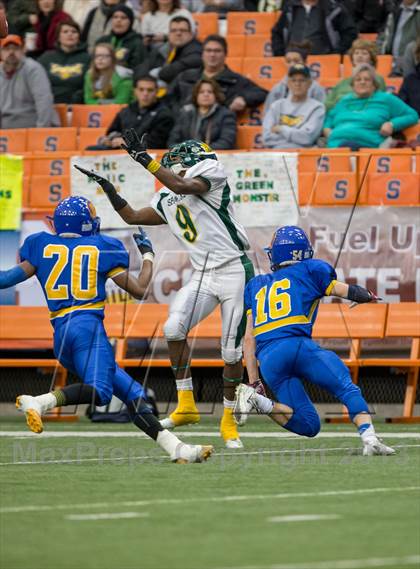 Thumbnail 3 in Williamsville North vs. Queensbury (NYSPHSAA Class A Final) photogallery.
