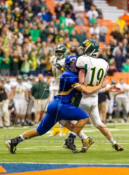 Thumbnail 2 in Williamsville North vs. Queensbury (NYSPHSAA Class A Final) photogallery.