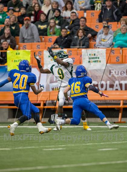 Thumbnail 2 in Williamsville North vs. Queensbury (NYSPHSAA Class A Final) photogallery.