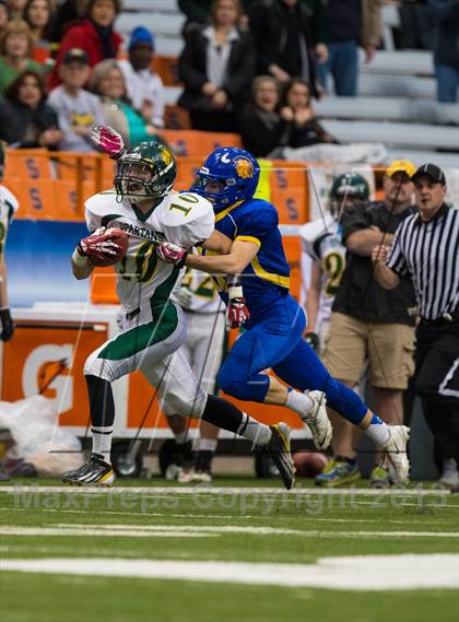 Thumbnail 1 in Williamsville North vs. Queensbury (NYSPHSAA Class A Final) photogallery.