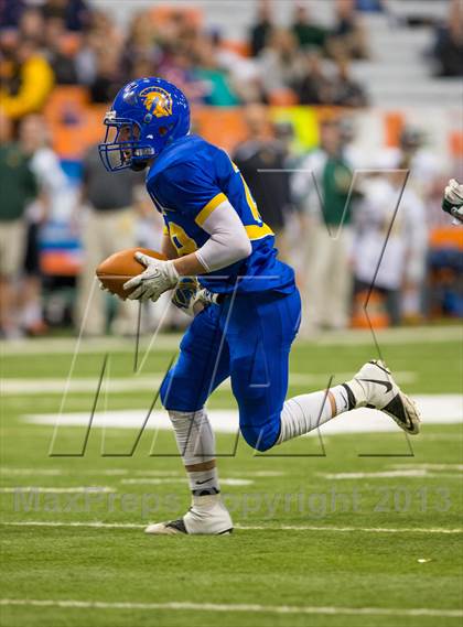 Thumbnail 2 in Williamsville North vs. Queensbury (NYSPHSAA Class A Final) photogallery.