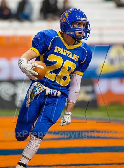 Thumbnail 2 in Williamsville North vs. Queensbury (NYSPHSAA Class A Final) photogallery.
