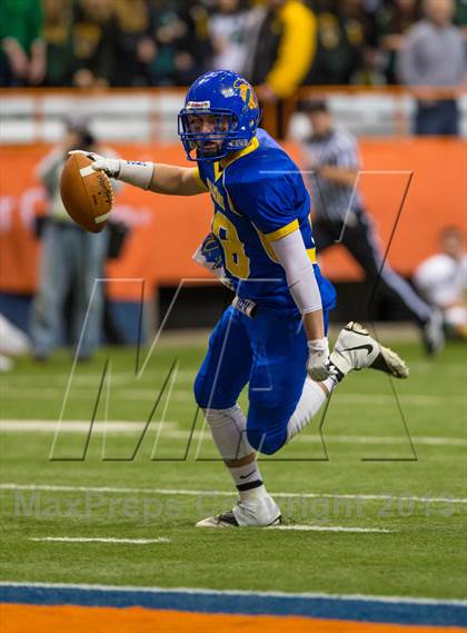 Thumbnail 3 in Williamsville North vs. Queensbury (NYSPHSAA Class A Final) photogallery.