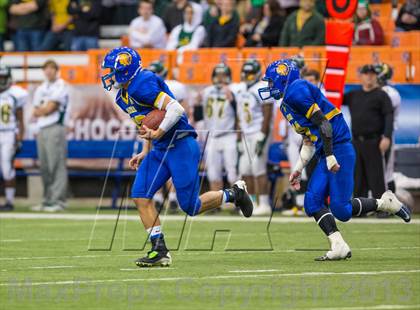 Thumbnail 1 in Williamsville North vs. Queensbury (NYSPHSAA Class A Final) photogallery.