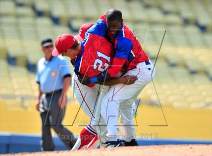 Thumbnail 2 in Serra vs. Mira Costa (CIF SS D3 Final) photogallery.