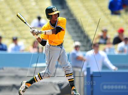 Thumbnail 1 in Serra vs. Mira Costa (CIF SS D3 Final) photogallery.
