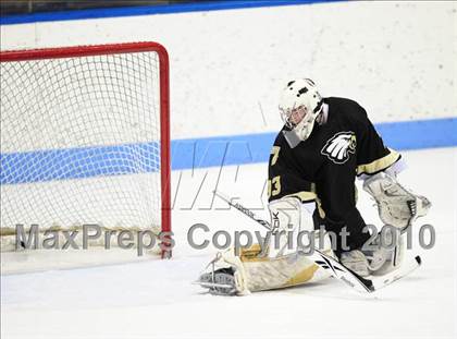 Thumbnail 2 in Trumbull vs. Amity (CIAC Division 2 Semifinal) photogallery.