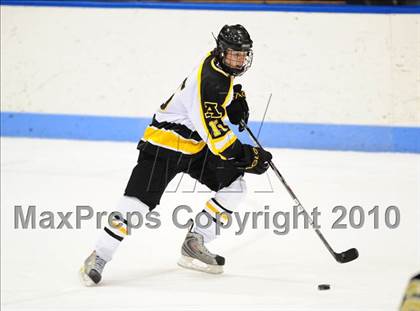 Thumbnail 3 in Trumbull vs. Amity (CIAC Division 2 Semifinal) photogallery.