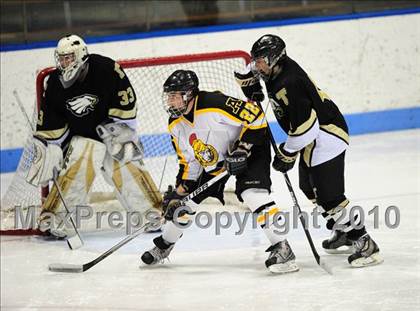 Thumbnail 3 in Trumbull vs. Amity (CIAC Division 2 Semifinal) photogallery.