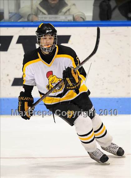 Thumbnail 3 in Trumbull vs. Amity (CIAC Division 2 Semifinal) photogallery.