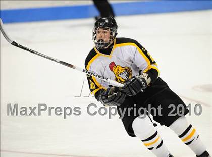 Thumbnail 3 in Trumbull vs. Amity (CIAC Division 2 Semifinal) photogallery.