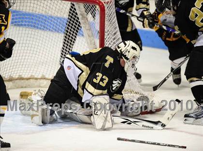 Thumbnail 2 in Trumbull vs. Amity (CIAC Division 2 Semifinal) photogallery.