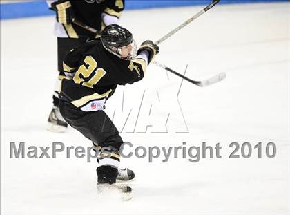 Thumbnail 2 in Trumbull vs. Amity (CIAC Division 2 Semifinal) photogallery.