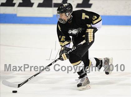 Thumbnail 3 in Trumbull vs. Amity (CIAC Division 2 Semifinal) photogallery.